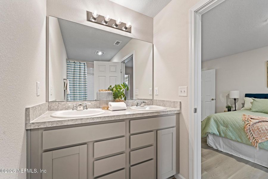 Furnished interior view inside a new home in , Jacksonville (Image 19).