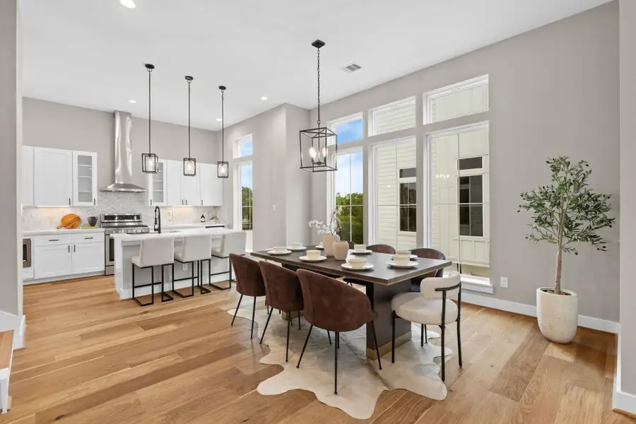 Image 16 of a home in . Image 16 of a home in .