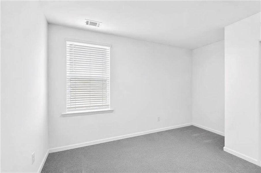 Spacious, unfurnished interior of a new home in Timber Ridge, Douglasville (Image 35). Spacious, unfurnished interior of a new home in Timber Ridge, Douglasville (Image 35).