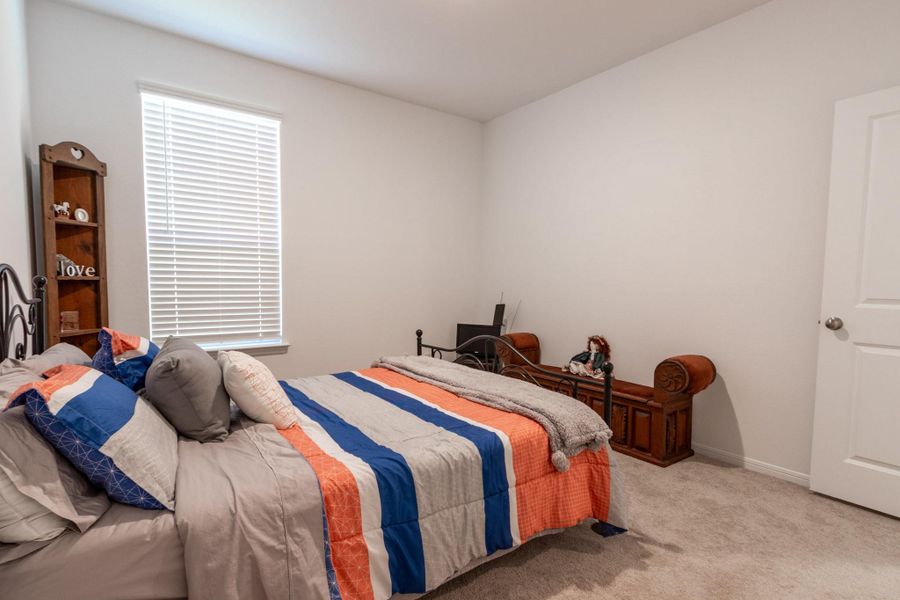 Furnished interior view inside a new home in Mustang Ridge, Alvin (Image 13). Furnished interior view inside a new home in Mustang Ridge, Alvin (Image 13).