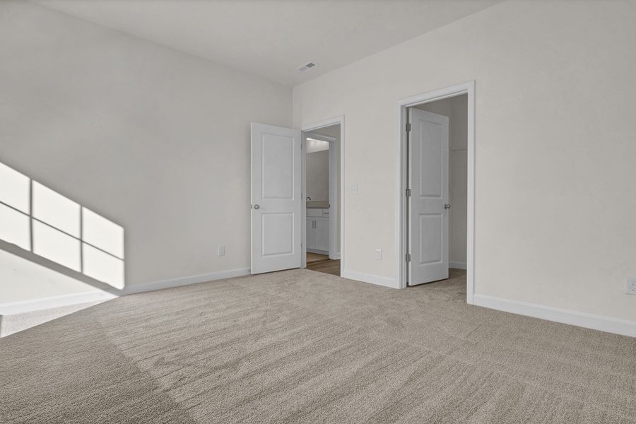 Spacious, unfurnished interior of a new home in Grand Park, Leland (Image 43).