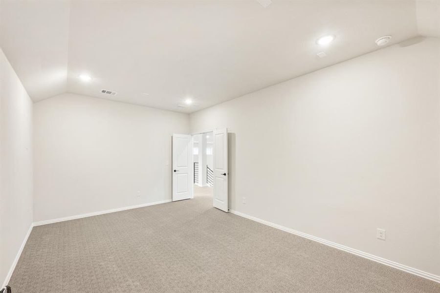 Spacious, unfurnished interior of a new home in ArrowBrooke, Aubrey (Image 40). Spacious, unfurnished interior of a new home in ArrowBrooke, Aubrey (Image 40).