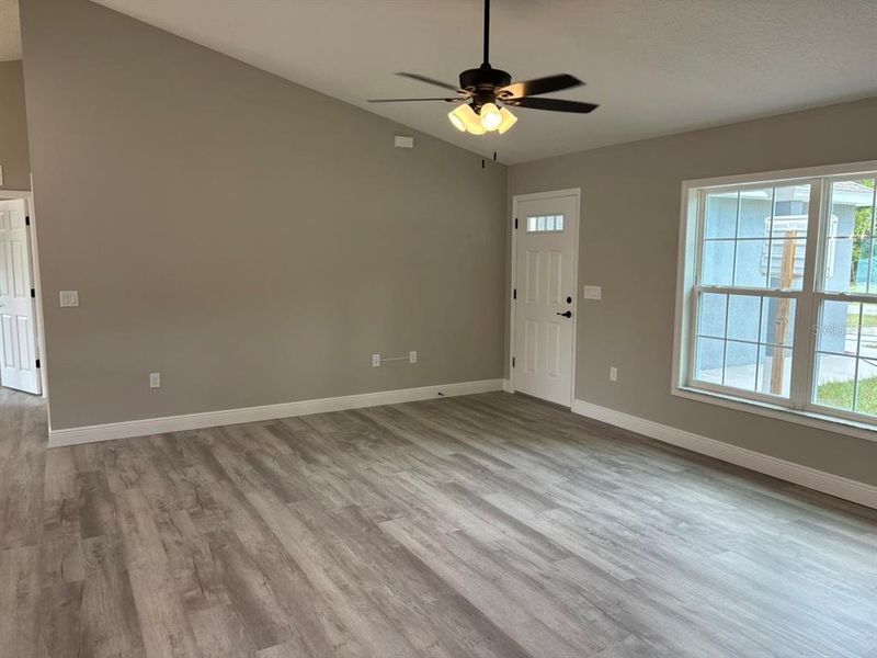 Spacious, unfurnished interior of a new home in , Dunnellon (Image 16). Spacious, unfurnished interior of a new home in , Dunnellon (Image 16).