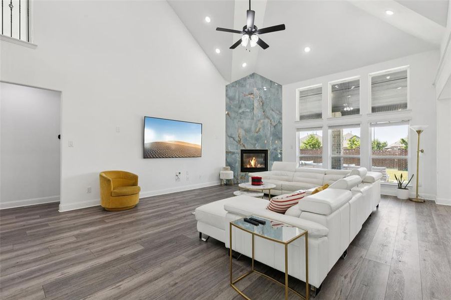 Furnished interior view inside a new home in , McKinney (Image 27). Furnished interior view inside a new home in , McKinney (Image 27).