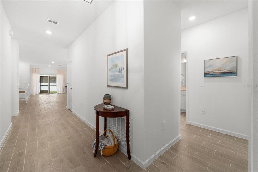 Furnished interior view inside a new home in , Alachua (Image 15).