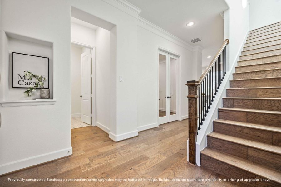 The Bordeaux welcomes you with tall ceilings, elegant crown molding, and wide-plank flooring that flows throughout the first floor.