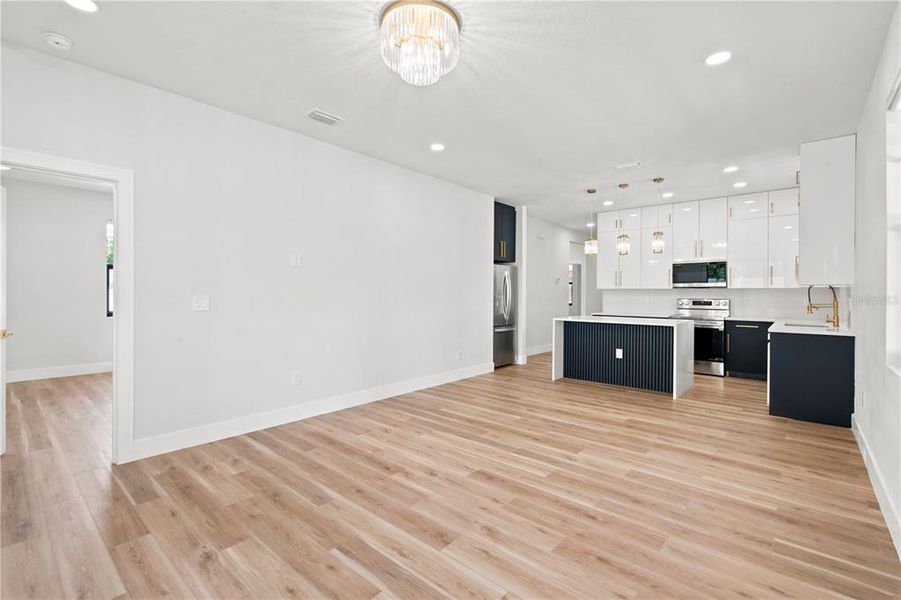 Spacious, unfurnished interior of a new home in , Clearwater (Image 35). Spacious, unfurnished interior of a new home in , Clearwater (Image 35).
