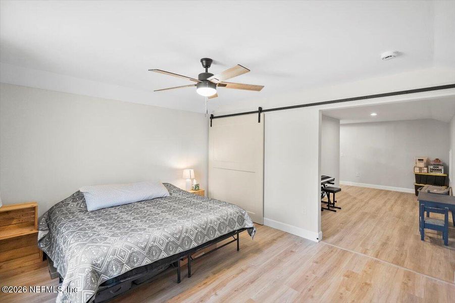 Furnished interior view inside a new home in , Jacksonville (Image 25).