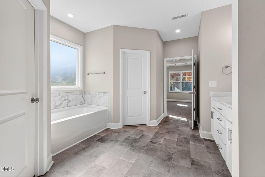 40-web-or-mls-DSC00183 - Copy