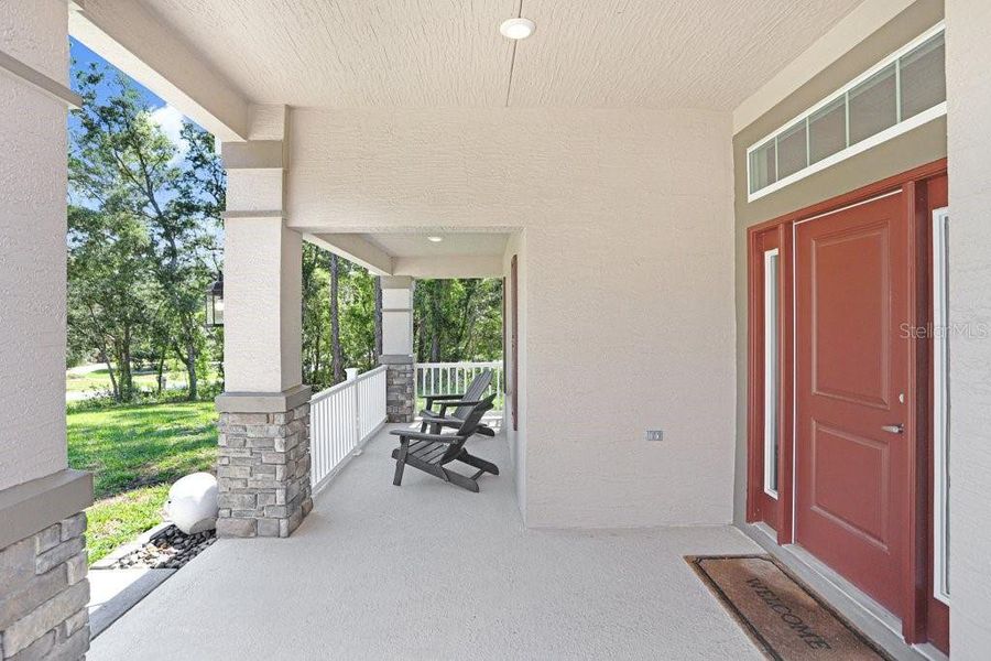 Exterior details and patio area of a home in Pine Ridge, Beverly Hills (Image 23).