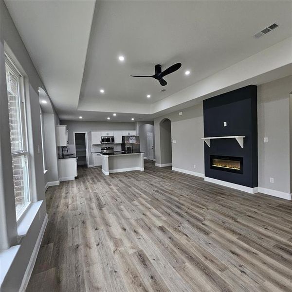 Spacious, unfurnished interior of a new home in , Kaufman (Image 26).