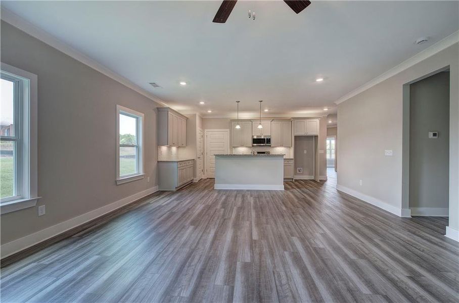 Spacious, unfurnished interior of a new home in , Cartersville (Image 27).