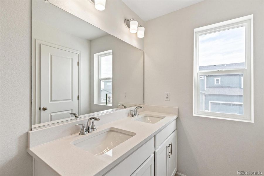 Image 35 of a home in Sky Ranch Villas.