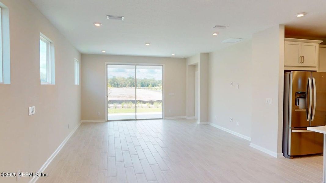 Spacious, unfurnished interior of a new home in RiverTown - WaterSong, St. Johns (Image 19).
