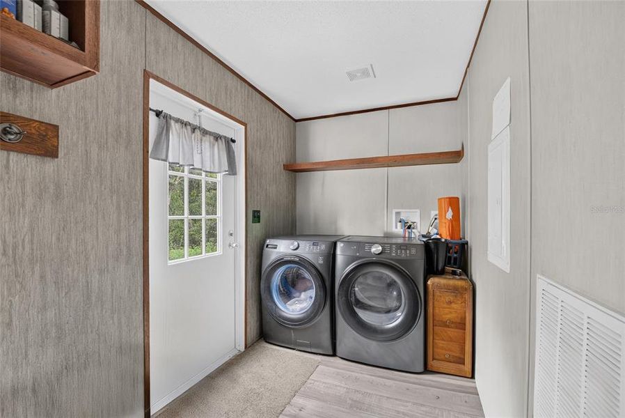 Furnished interior view inside a new home in , Hawthorne (Image 21).