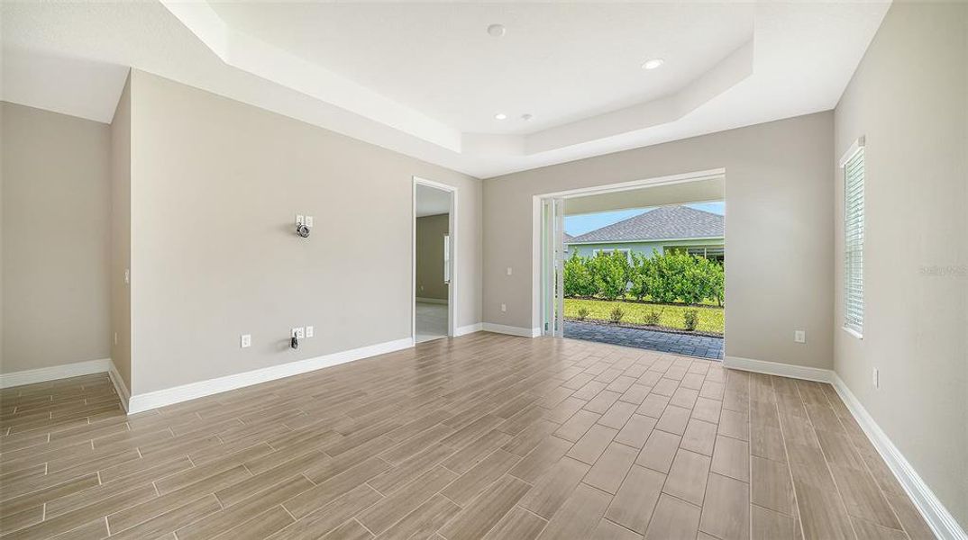Spacious, unfurnished interior of a new home in Wildleaf at North River Ranch, Parrish (Image 36).