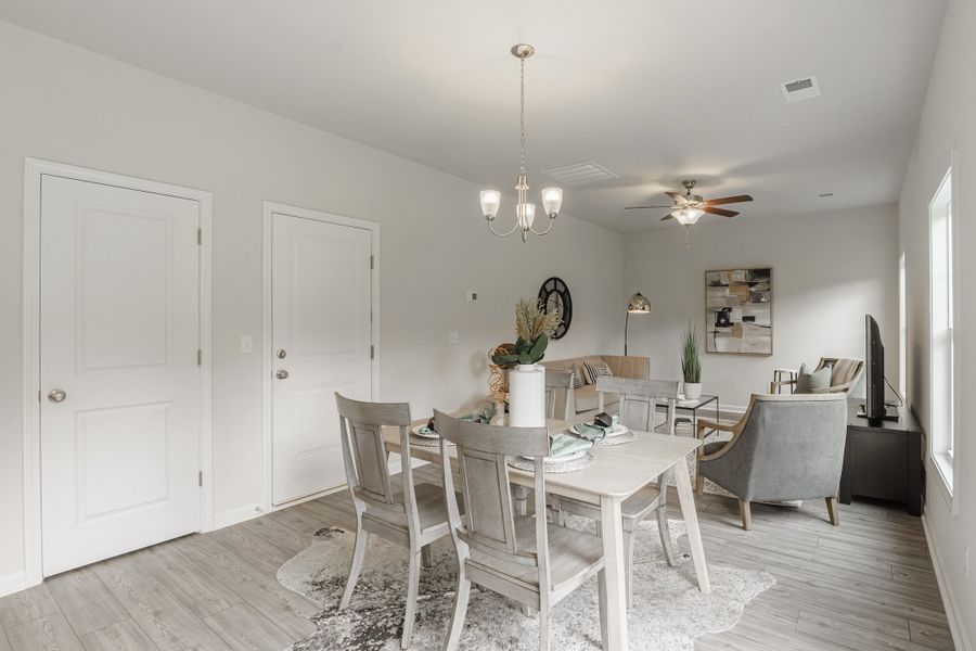 Representative furnished interior of a home built from the Adger by Hurricane Builders in Amber Hill, West Columbia (Image 14).
