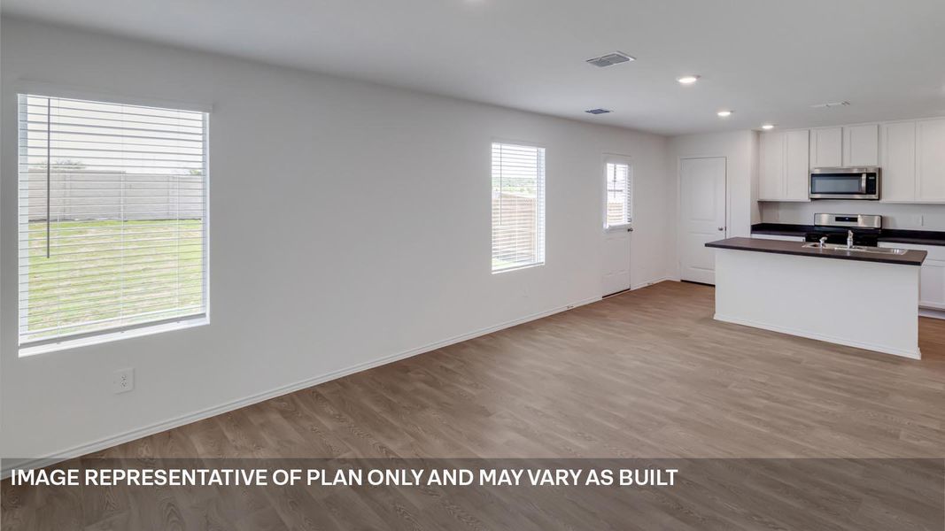 Spacious, unfurnished interior of a new home in Prairie Lakes, Buda (Image 8).