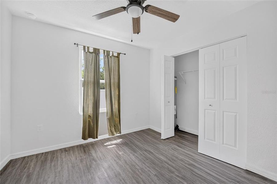 Spacious, unfurnished interior of a new home in , Ocala (Image 16).