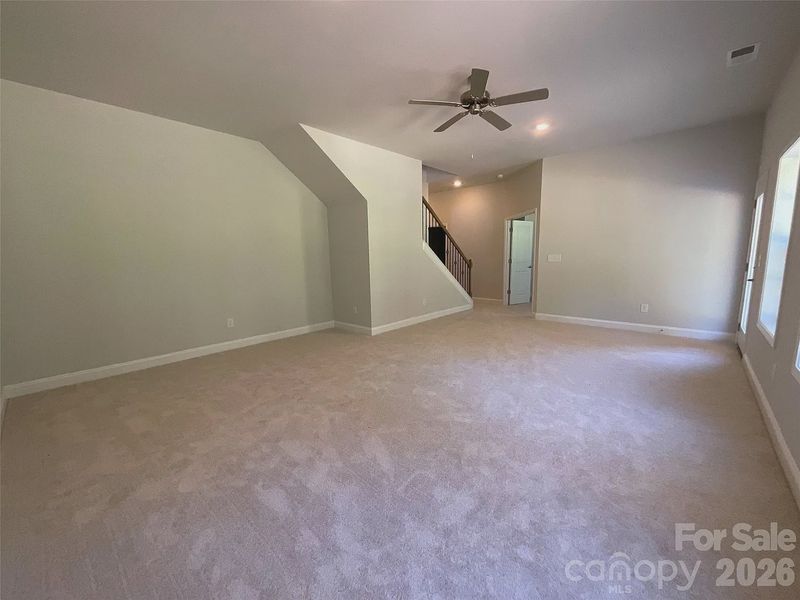 Spacious, unfurnished interior of a new home in Lauren Pines, York (Image 29).
