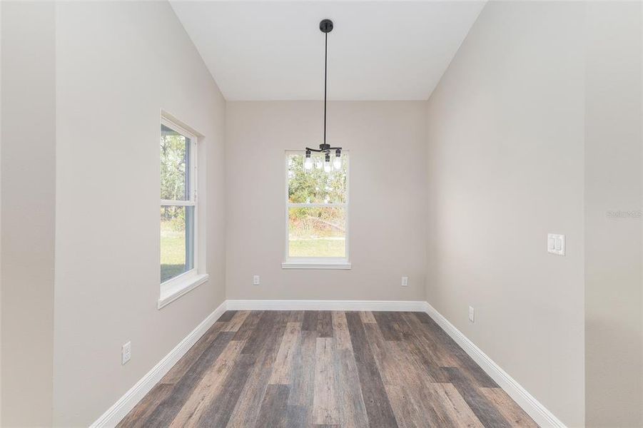 Spacious, unfurnished interior of a new home in , Citrus Springs (Image 15).