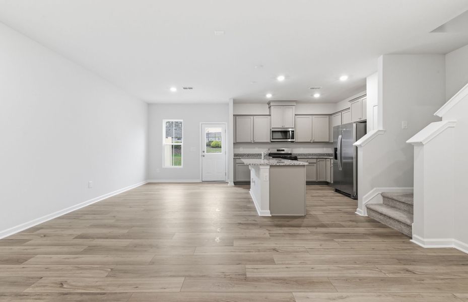 Spacious, unfurnished interior of a new home in Flemingfield, Greensboro (Image 21).
