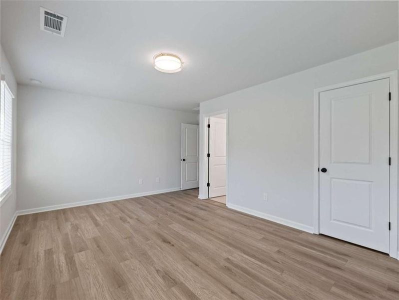Spacious, unfurnished interior of a new home in , Buford (Image 46).