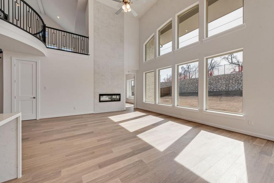 Spacious, unfurnished interior of a new home in Chatham Reserve, Providence Village (Image 16).