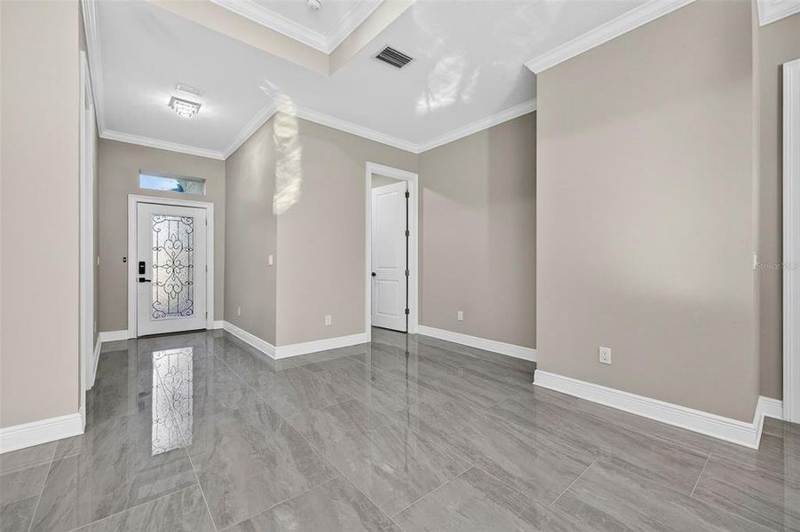 Spacious, unfurnished interior of a new home in , Tampa (Image 19). Spacious, unfurnished interior of a new home in , Tampa (Image 19).