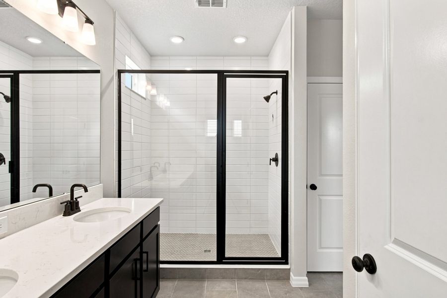 Owner's Bath Owner's Bath