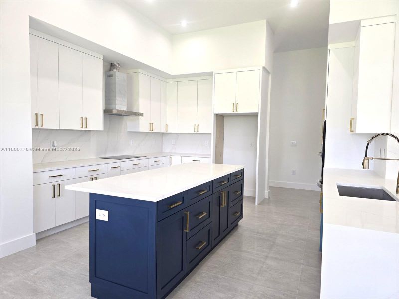 Furnished interior view inside a new home in , Homestead (Image 15).