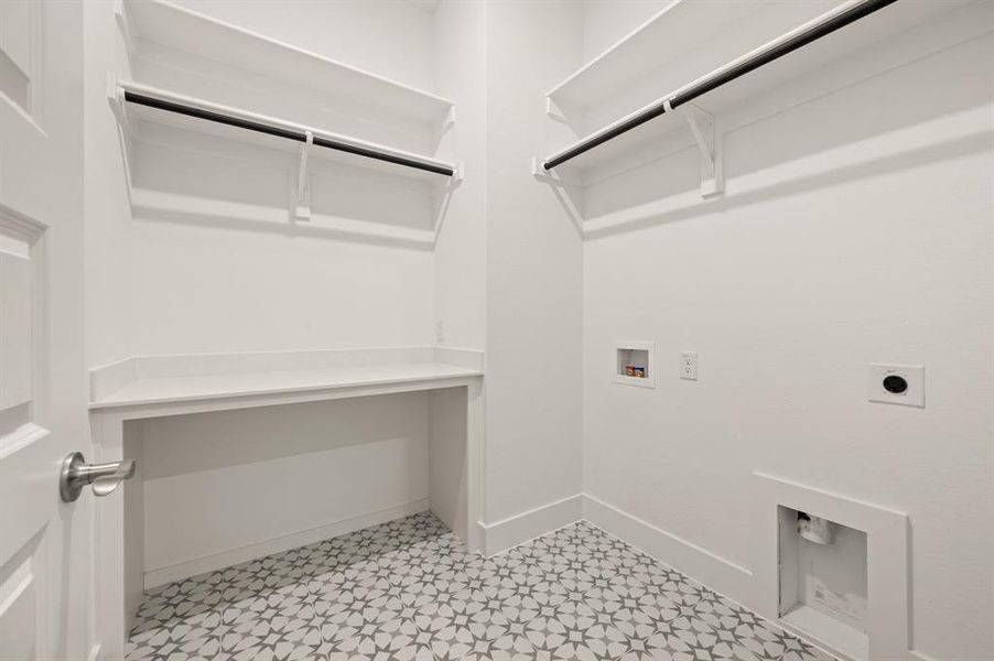 Spacious, unfurnished interior of a new home in Settlers Glen, New Fairview (Image 20).