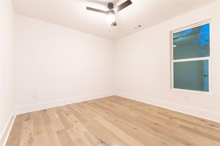 Spacious, unfurnished interior of a new home in , Monroe (Image 15).
