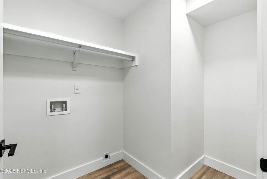 Spacious, unfurnished interior of a new home in , St. Augustine (Image 36).