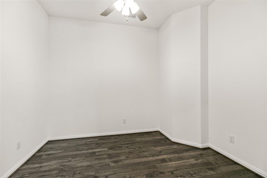 Spacious, unfurnished interior of a new home in Katy Lakes, Katy (Image 26). Spacious, unfurnished interior of a new home in Katy Lakes, Katy (Image 26).