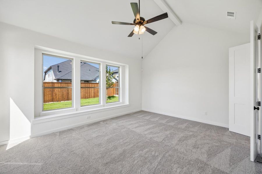 Spacious, unfurnished interior of a new home in Dominion of Pleasant Valley, Wylie (Image 17).