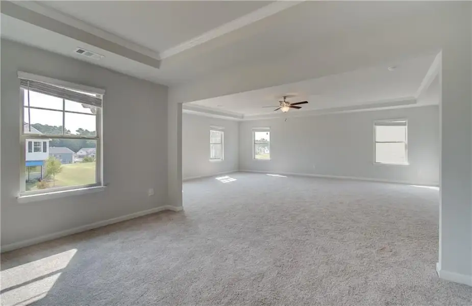 Spacious, unfurnished interior of a new home in Grandview at Millers Mill, Stockbridge (Image 30).
