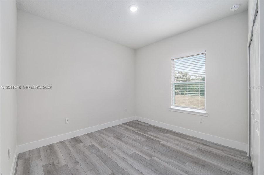 Spacious, unfurnished interior of a new home in , Ocala (Image 28).