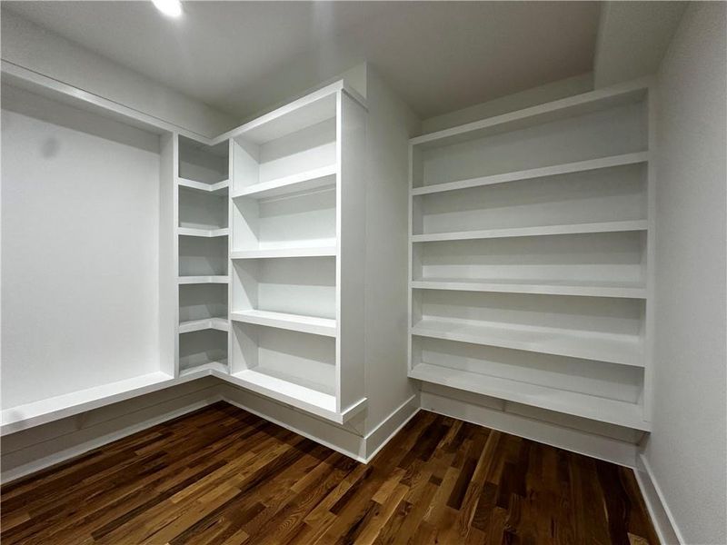 Spacious, unfurnished interior of a new home in , Atlanta (Image 25). Spacious, unfurnished interior of a new home in , Atlanta (Image 25).