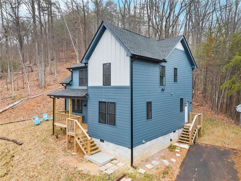 Exterior details and patio area of a home in , Dahlonega (Image 20).