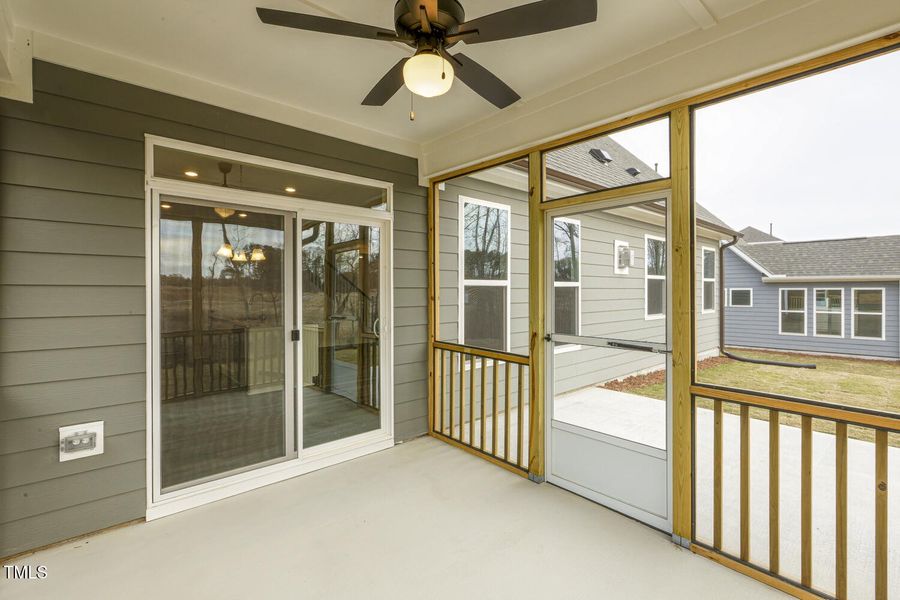 amelia- screened porch option