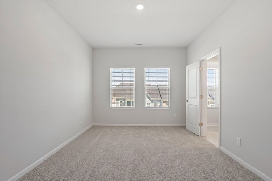 Spacious, unfurnished interior of a new home in Renaissance at White Oak, Garner (Image 19).