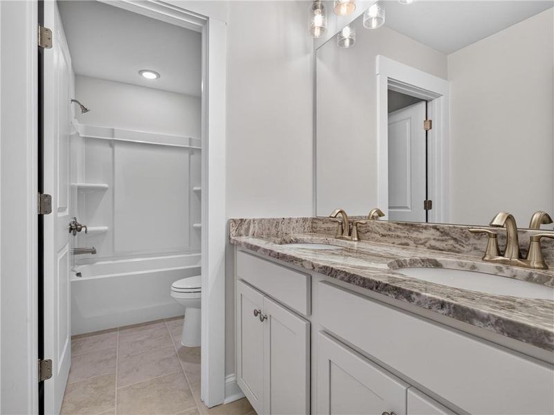 Furnished interior view inside a new home in , Dallas (Image 5).