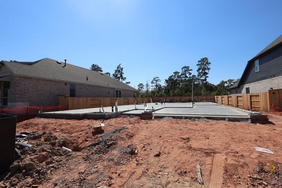 Every foundation at DWH is engineered and it’s inspected three times! We do not do “batch” testing. Rest easy knowing your foundation comes with a 10 year warranty. Every foundation at DWH is engineered and it’s inspected three times! We do not do “batch” testing. Rest easy knowing your foundation comes with a 10 year warranty.