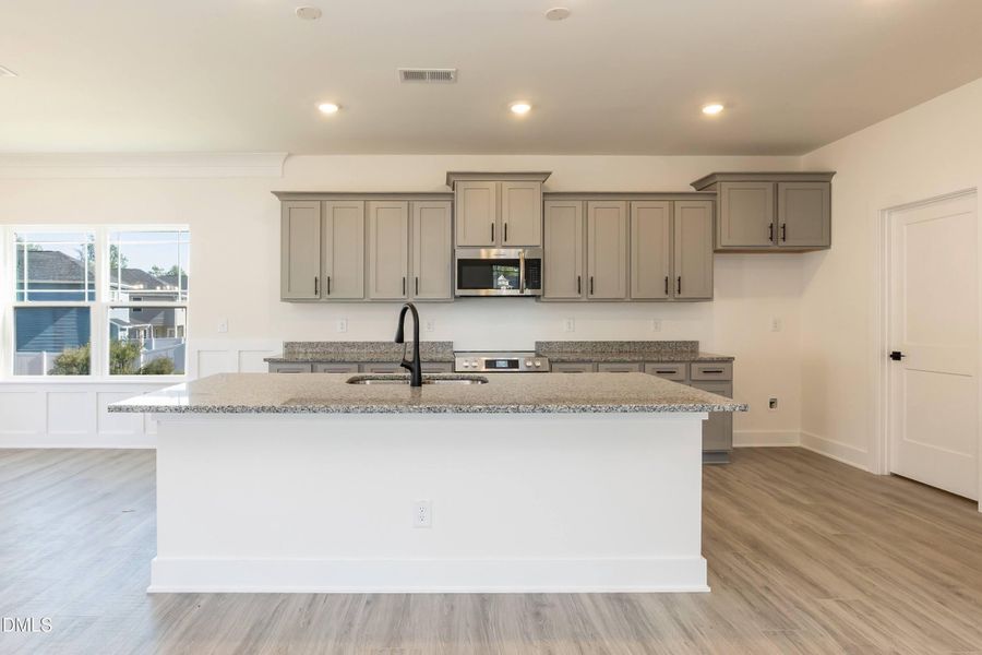 Kitchen 02 Kitchen 02