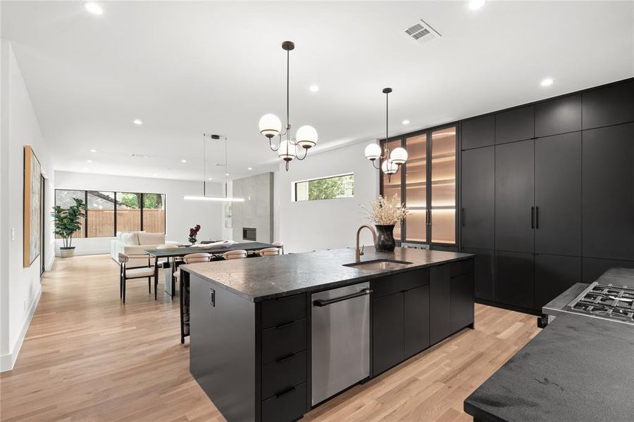 Furnished interior view inside a new home in , Dallas (Image 8). Furnished interior view inside a new home in , Dallas (Image 8).