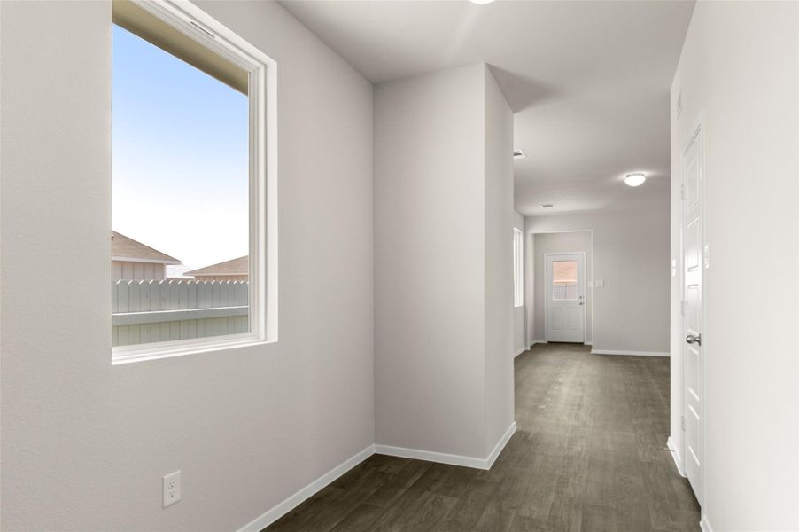 Spacious, unfurnished interior of a new home in Casetta Ranch, Kyle (Image 17).