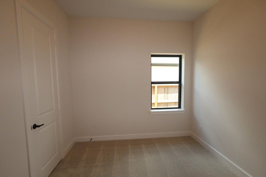 Spacious, unfurnished interior of a new home in Harvest Green - Parkview Collection, Richmond (Image 20). Spacious, unfurnished interior of a new home in Harvest Green - Parkview Collection, Richmond (Image 20).