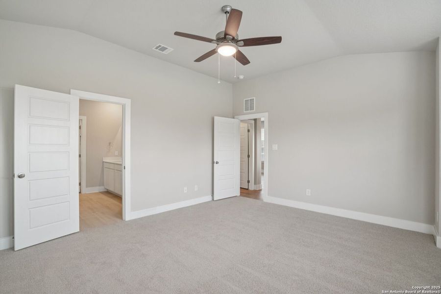Spacious, unfurnished interior of a new home in Kallison Ranch, San Antonio (Image 26).