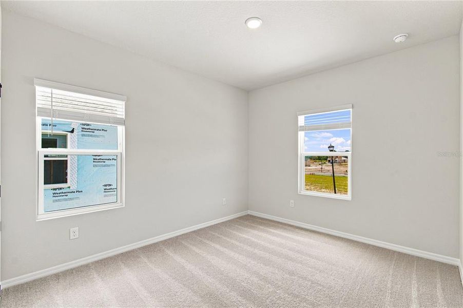 Spacious, unfurnished interior of a new home in , St. Cloud (Image 23).